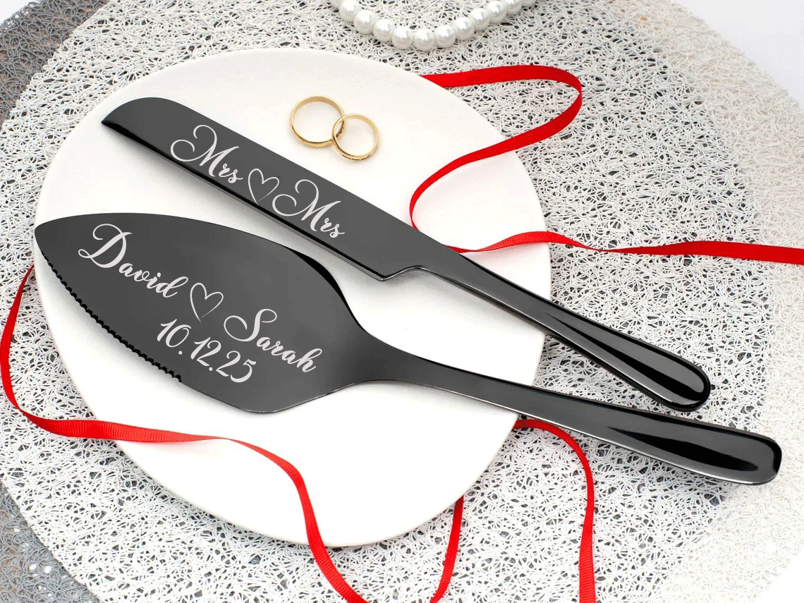 Wedding Cake Server and Slicer Knife Gift Set Personalised for Bride & Groom made of Stainless Steel (Black , Silver , Gold , Rose Gold)