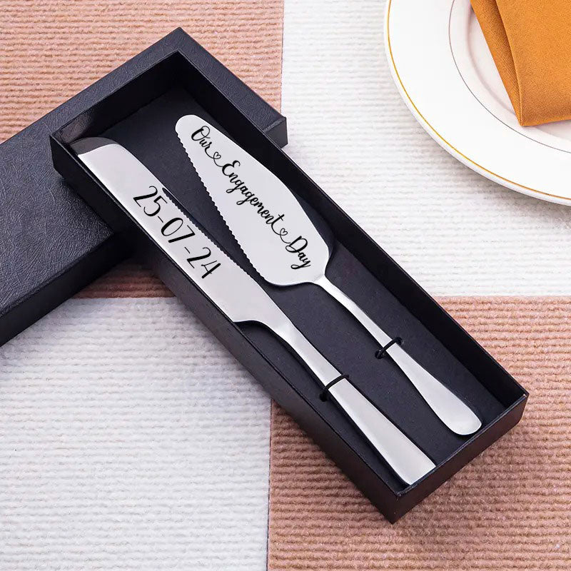 Custom Wedding Cake Server and Slicer Knife Gift Set Personalised for Bride & Groom made of Stainless Steel (Black , Silver , Gold , Rose Gold)