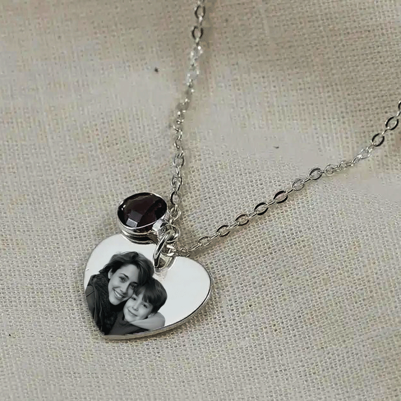 Mandore Designs®Vanetines Day Engraved Personalised Birthstone Heart Necklace for Dog & Cat – Custom Pet Photo & Text Pendant, Perfect Memory Gift for Pet Lovers