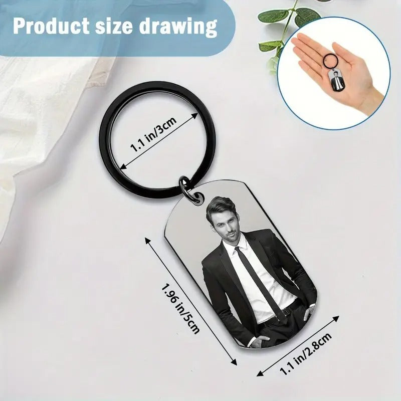 Mandore Designs Christmas Engraved Photo Keyring – Perfect for Christmas, Father's Day, Birthday Gifts for Men,  Wedding Anniversary, or picture  keyring from Daughter/Son.