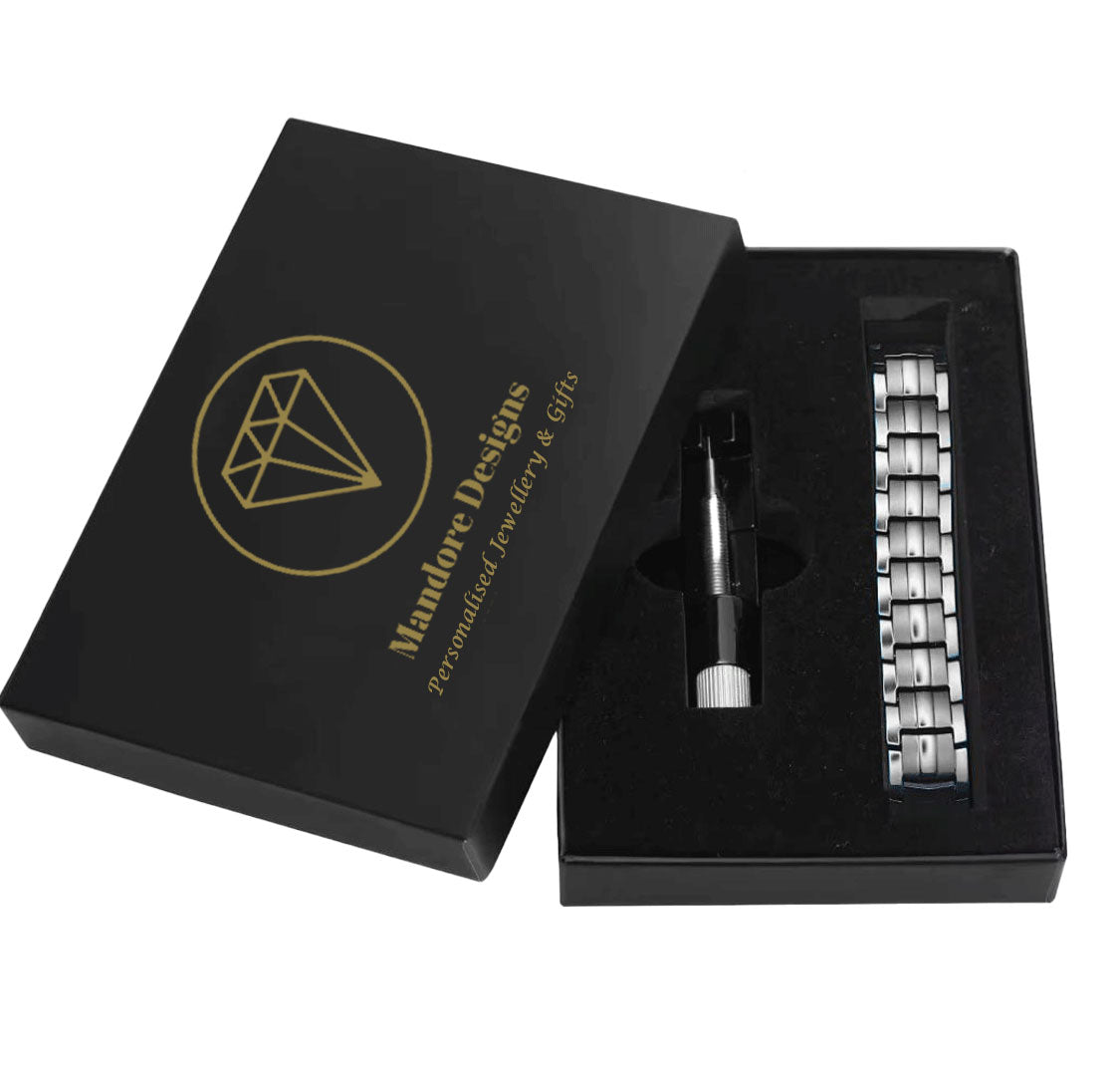 Mandore Designs® Christmas personalised engraved black stainless steel photo bracelet with custom text, adjustable size tool & gift box. gift for Dad or Grandad