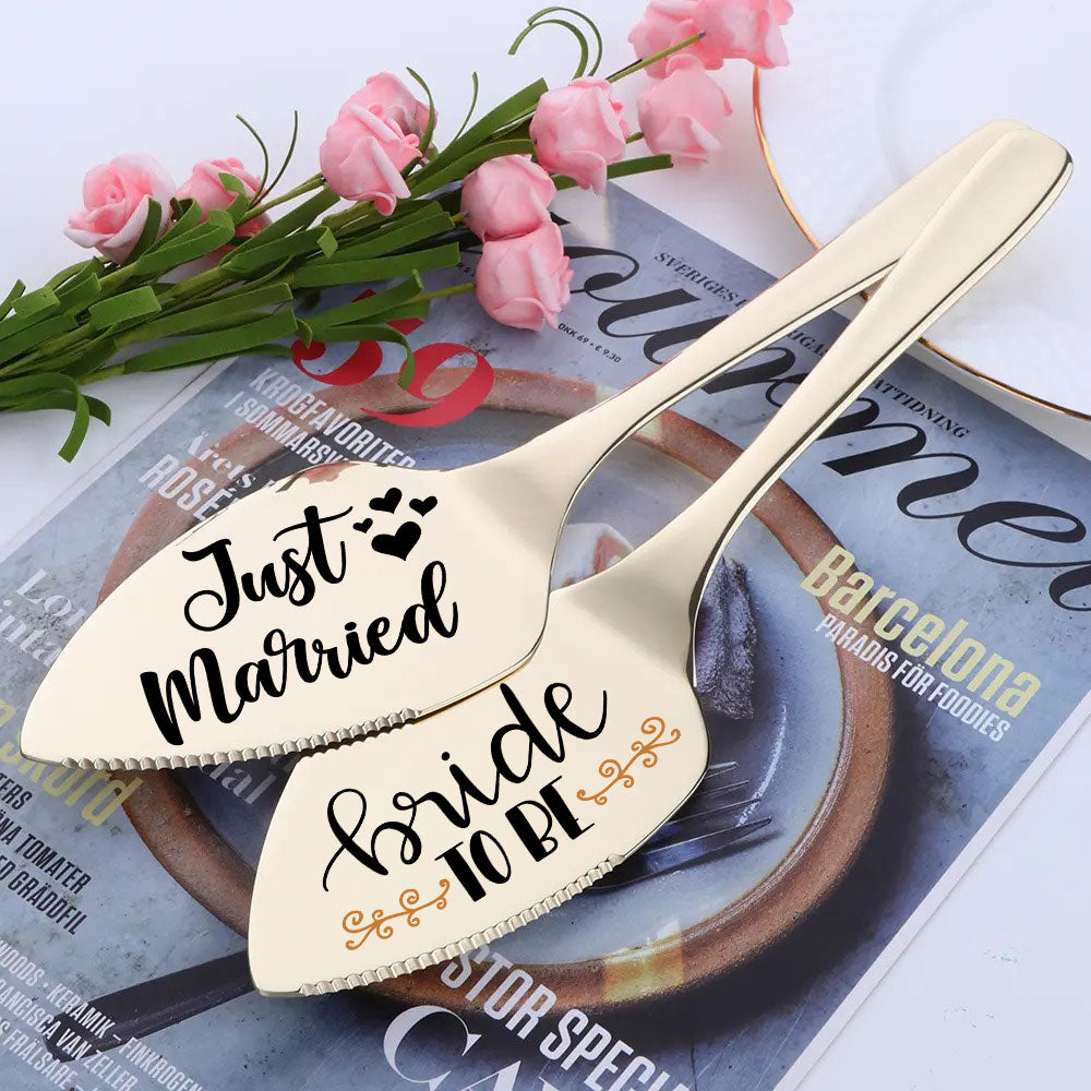 Wedding Cake Server and Slicer Knife Gift Set Personalised for Bride & Groom made of Stainless Steel (Black , Silver , Gold , Rose Gold)